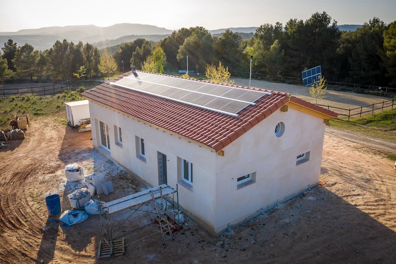 Placas solares para una comunidad